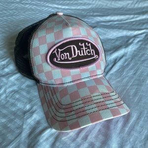 Von Dutch Checkered Hat (shop is closing soon)